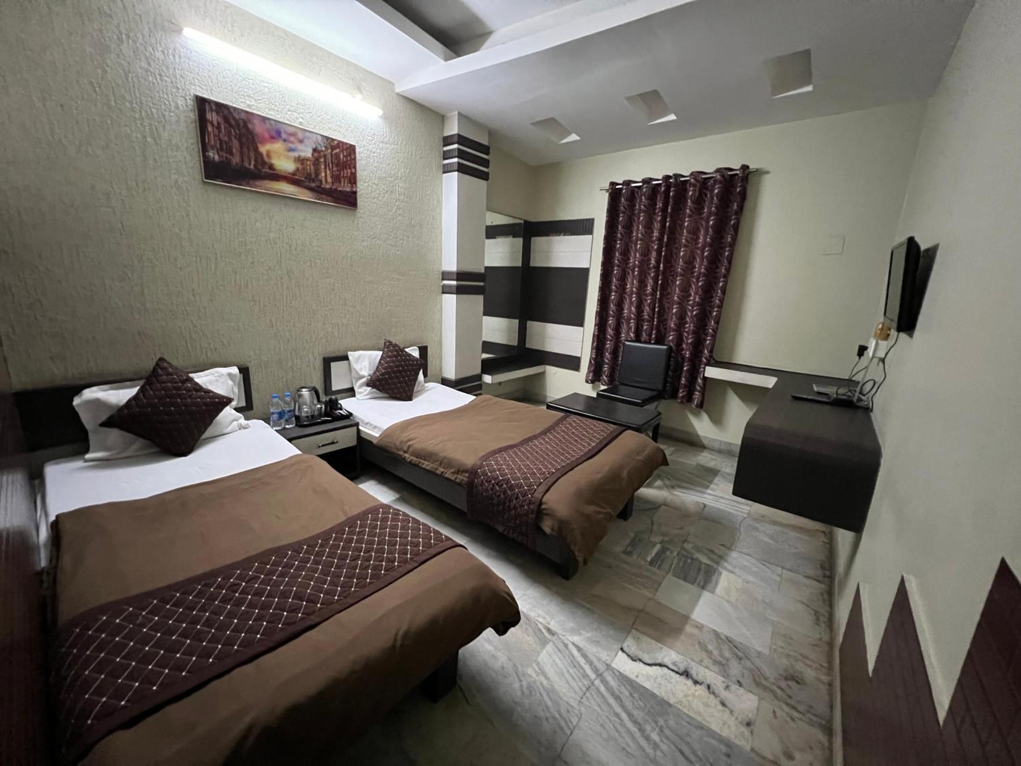 Hotel Sabera Siliguri Zewnętrze zdjęcie